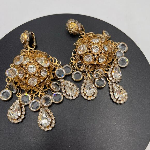 Kenneth Jay Lane 1960’s Signed Filigree Crystal Chandelier Clip Runway Earrings - Picture 1 of 10